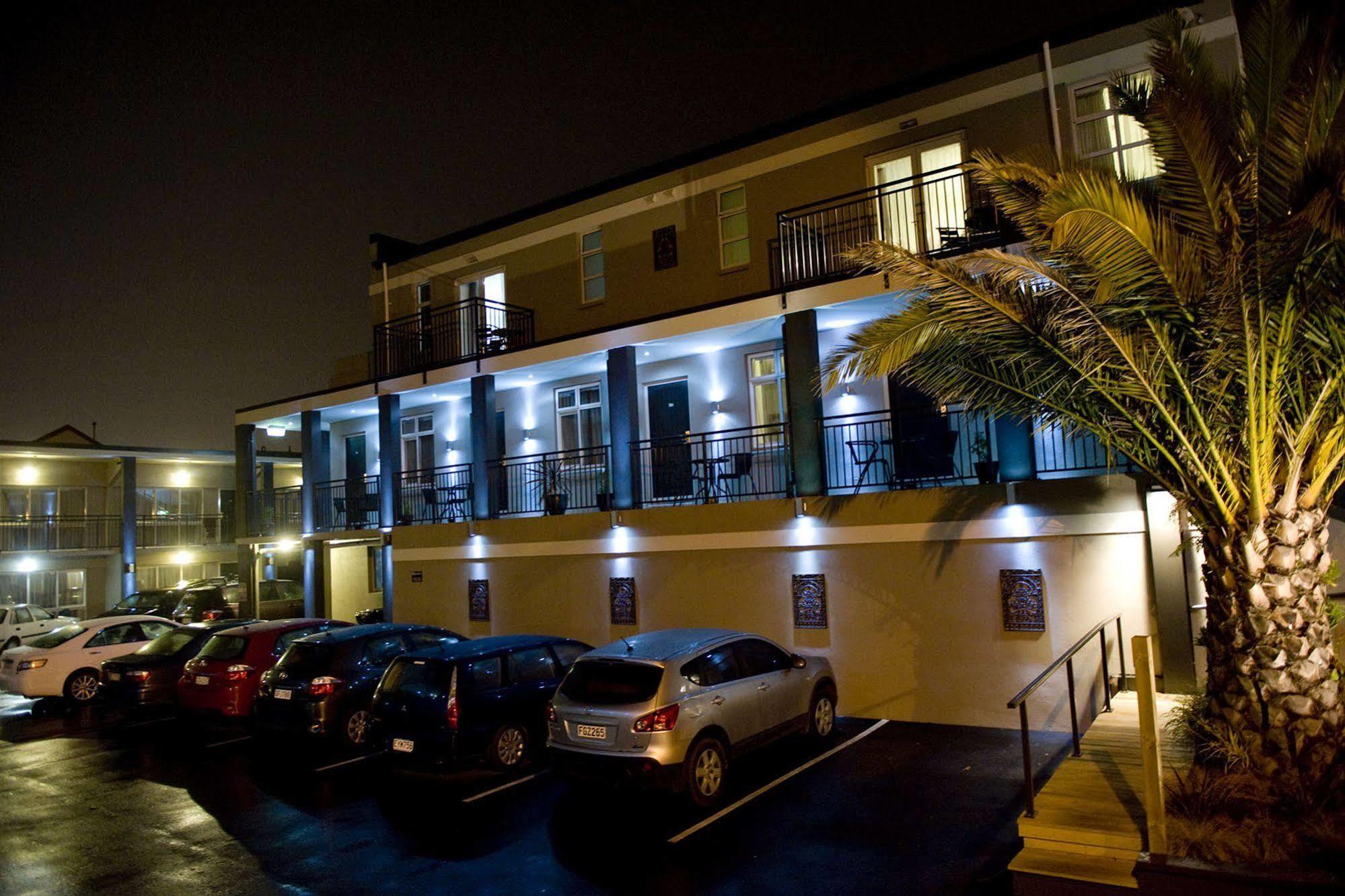 Dunedin Palms Motel Extérieur photo